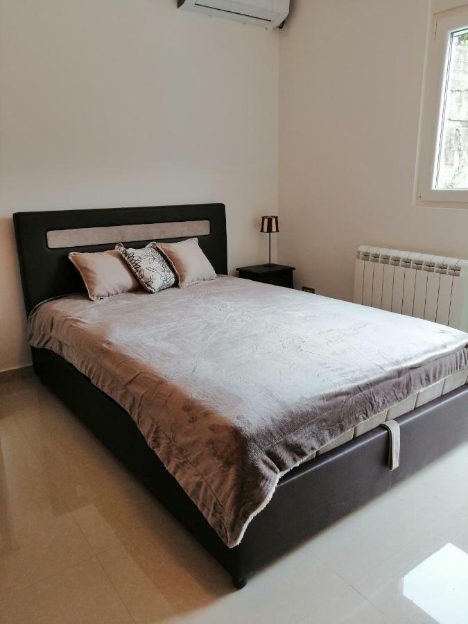 Studio Apartman Irena1 ビエラ エクステリア 写真