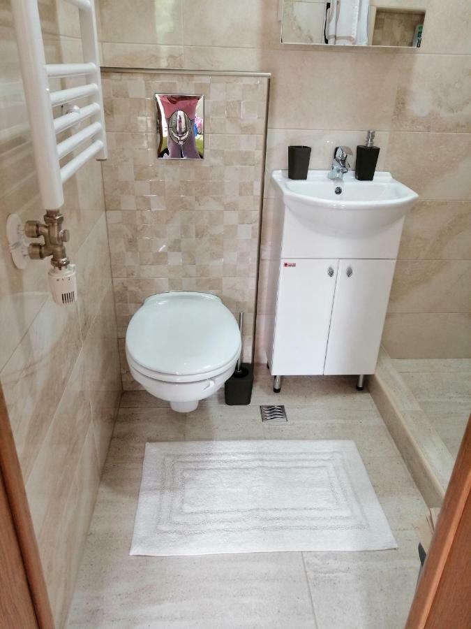 Studio Apartman Irena1 ビエラ エクステリア 写真